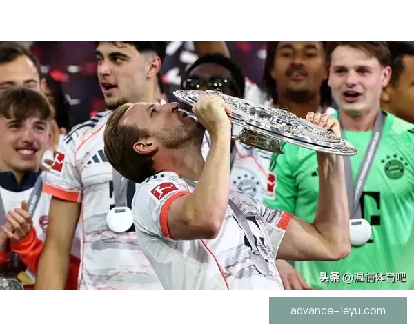 豪门对决再掀高潮本赛季争冠形势风云突变引发球迷热议与专家深度解析