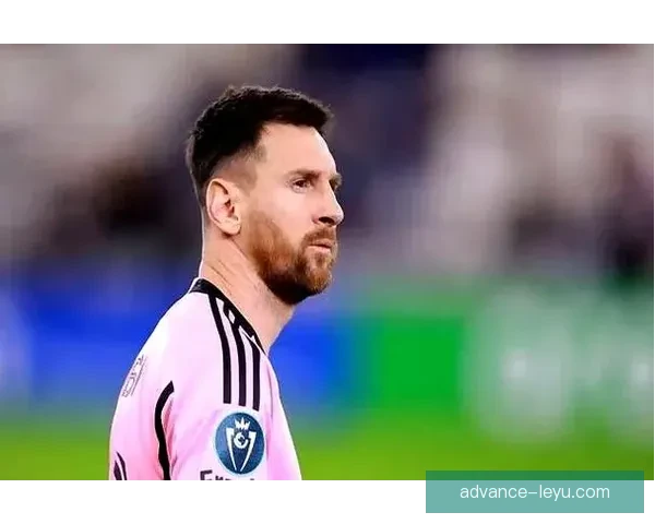 梅西加盟迈阿密国际后首战闪耀全场 带领球队大胜对手创历史新篇章